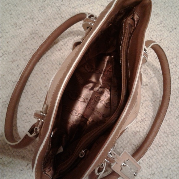 Tignanello Leather Handbag - Picture 4 of 4